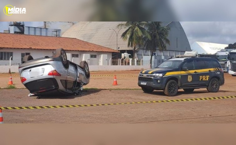PRF apreende cigarros contrabandeados em Bataguassu