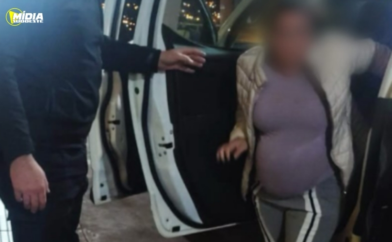 Mujer embarazada recibió asistencia policial y fue derivada al hospital