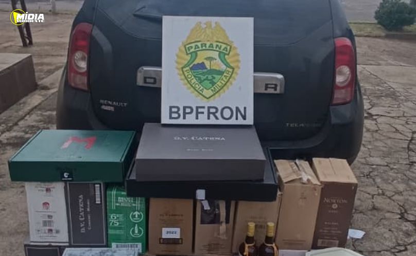 BPFRON apreende veículo carregado com vinhos