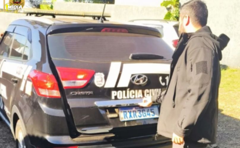 Homem é preso suspeito de roubo em residência