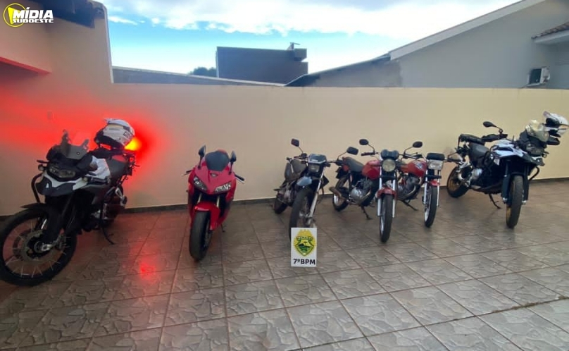 Operação da PM apreende quatro motocicletas com irregularidades