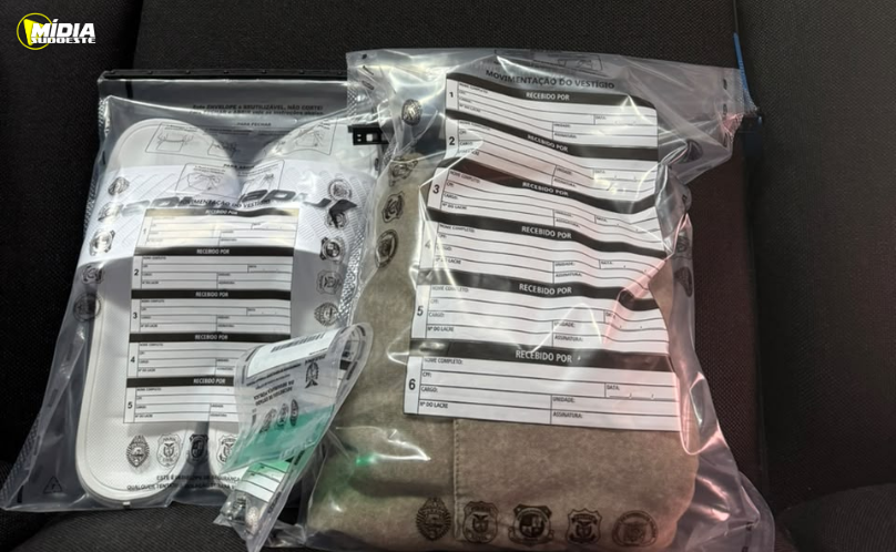 Mãe entrega filho à Polícia Civil após descobrir objetos furtados