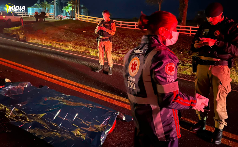 Motociclista de 29 anos morre em colisão traseira com trator na PR-281