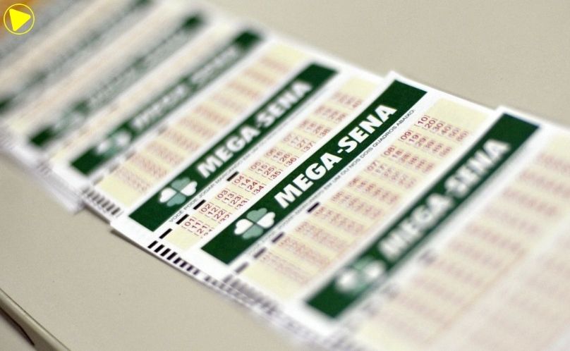 Mega Sena acumula e pode pagar R$ 100 milhões neste domingo