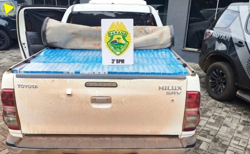 ROTAM intercepta descarregamento de cigarros contrabandeados e prende dupla