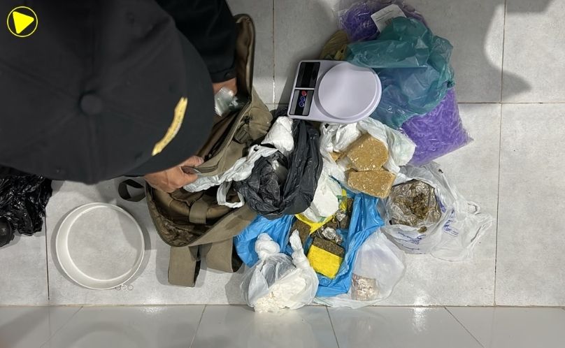 PRF apreende medicamentos