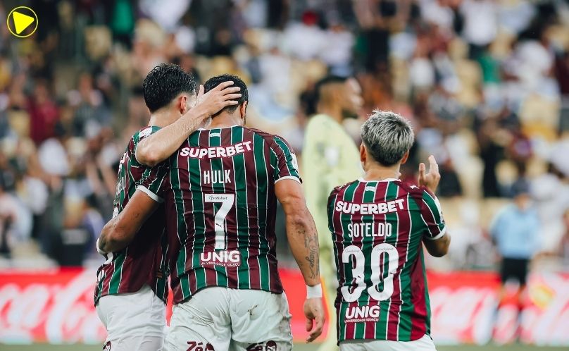 Fluminense vira nos acréscimos e vence o Palmeiras no Maracanã