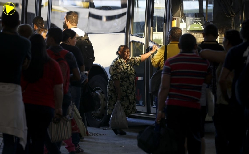 Justiça preserva direito de idosos a passagens interestaduais