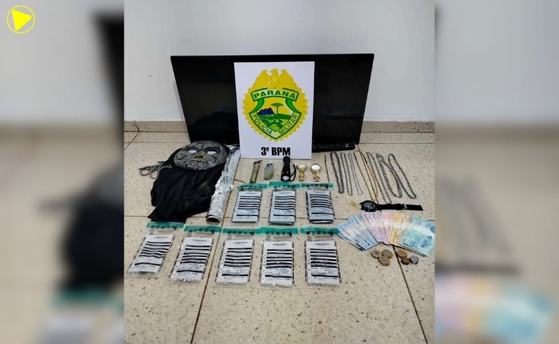 Ponto de tráfico é desmantelado e homem de 26 anos é preso