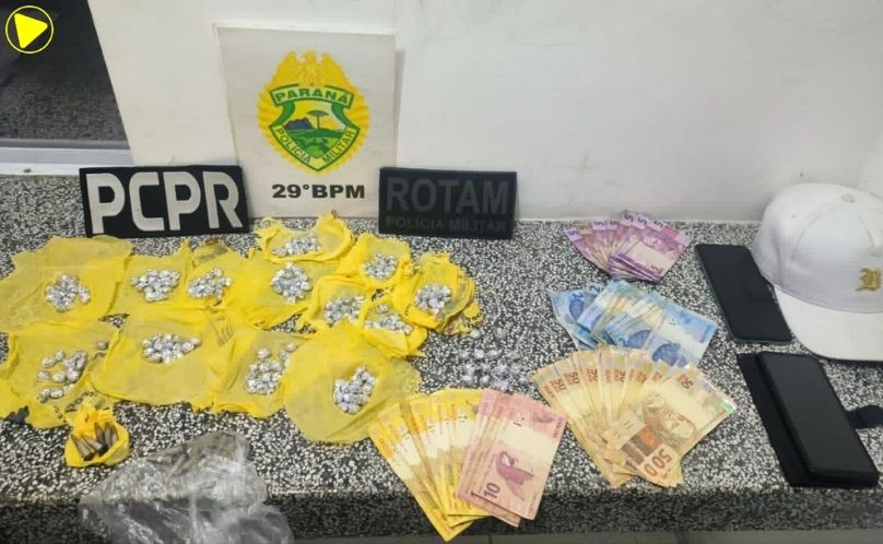 Polícia prende quatro pessoas e apreende mais de 190 porções de drogas em Pinhais