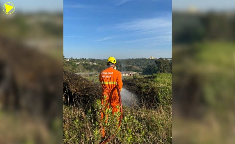 Incêndio atinge área de vegetação às margens da BR-158 em Cunha Porã