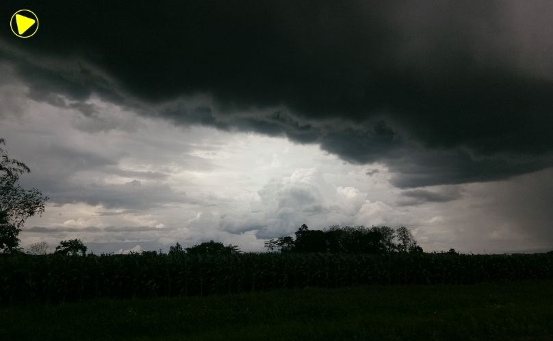 Fim de semana: após calor intenso e ventos fortes, chuva volta ao Paraná