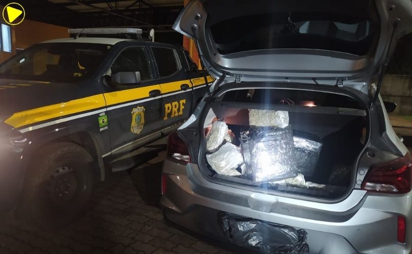 Homem é preso com mais de 70 kg de drogas na BR-277