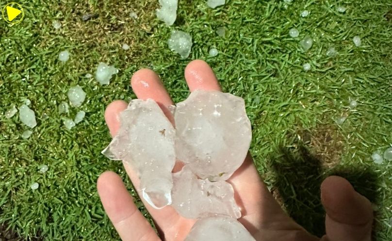 Granizo causa danos em casas e mobiliza Bombeiros em Itapiranga