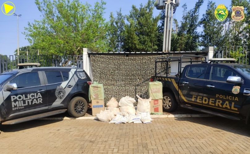BPFRON e PF apreendem agrotóxicos e cigarros em Guaíra