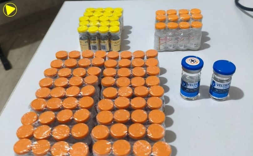 Medicamentos para emagrecimento são apreendidos durante abordagem