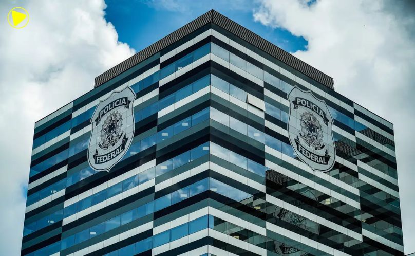 Diretores da Polícia Federal apoiam Andrei Rodrigues e colocam cargos à disposição