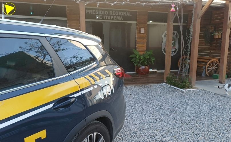 PRF prende homem procurado por homicídio após ação conjunta com Guarda Municipal