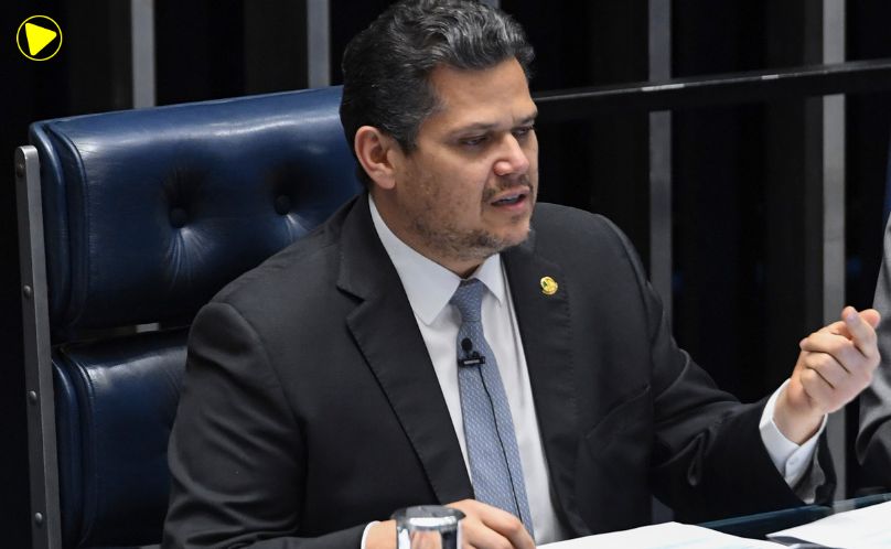 Alcolumbre diz que há 109 pedidos de impeachment contra ministros do STF