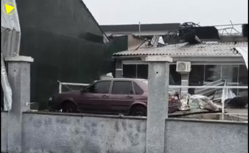 Tempestade causa estragos em Xangri-Lá