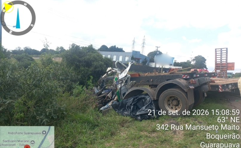 Motorista morre em acidente envolvendo três caminhões na PR-170