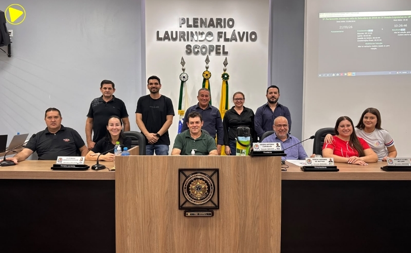Câmara realiza 30ª Sessão Ordinária e Parlamento Jovem apresenta novas indicações