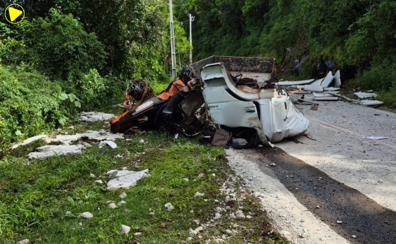 Caminhão sai da pista e motorista morre após colisão