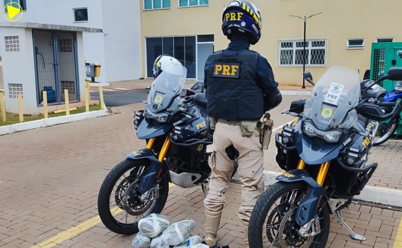 PRF apreende 11,3 kg de maconha e detém quatro em Cascavel