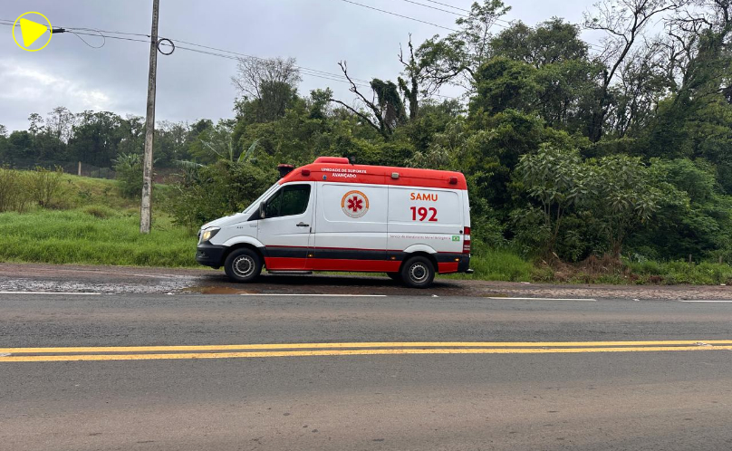 Jovem é socorrida após sofrer acidente na BR-163