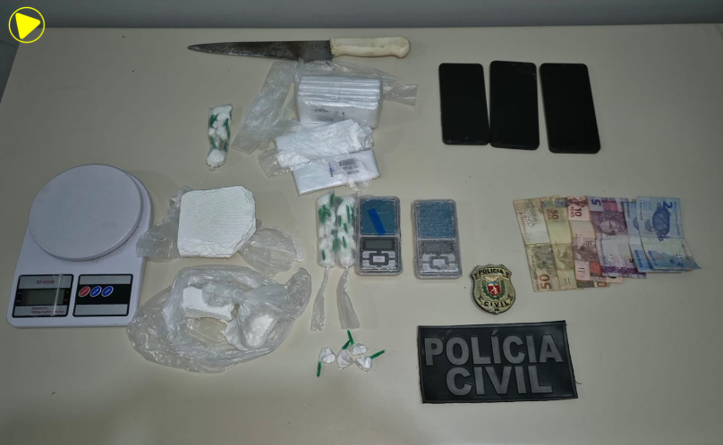 Dois homens são presos por tráfico de drogas