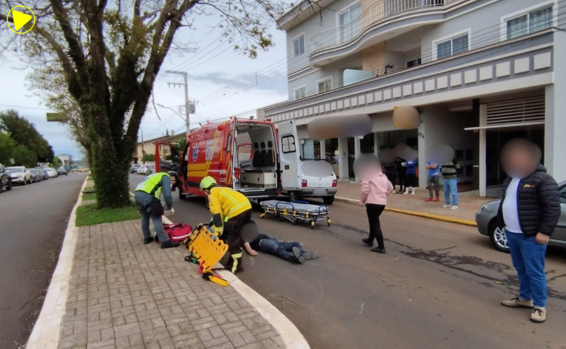 Motociclista fica ferido após queda em Faxinal dos Guedes