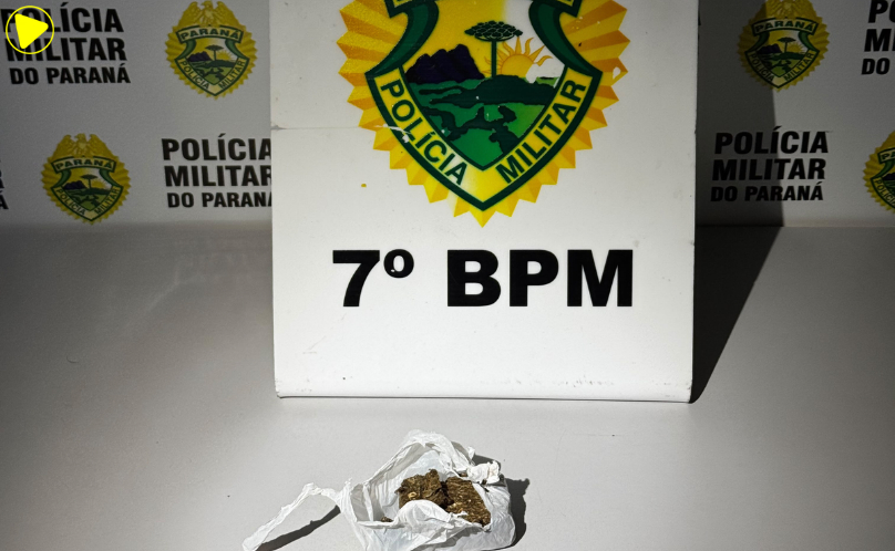 Polícia apreende 17,4 gramas de maconha em residência