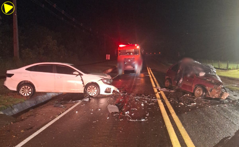 Motorista morre e quatro mulheres ficam feridas em colisão frontal na PR-475