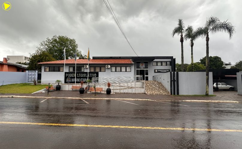 Câmara de Santo Antonio do Sudoeste aprova seis projetos por unanimidade