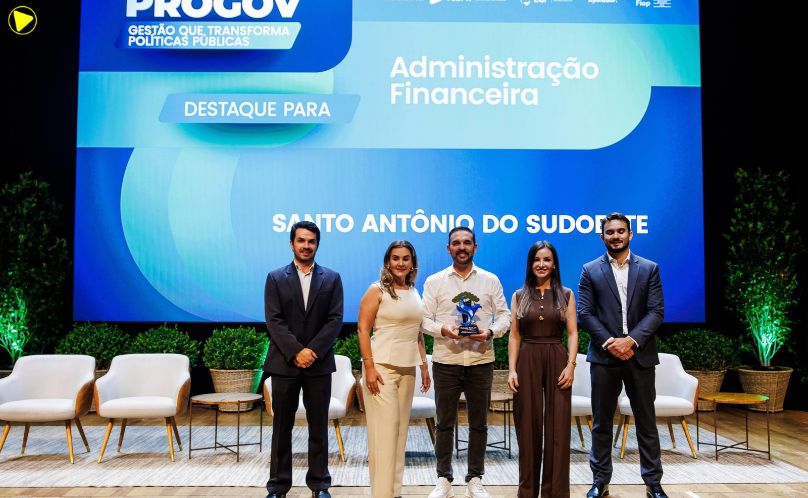 Santo Antonio do Sudoeste recebe reconhecimento do TCE-PR na área de Administração Financeira