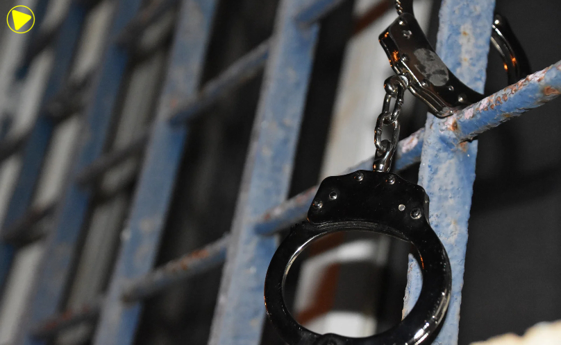 Homem é preso por tráfico de drogas em Santa Fé