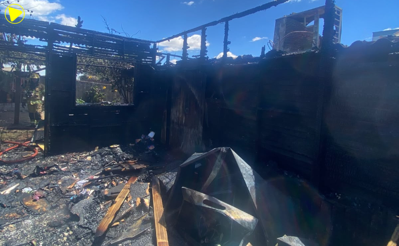 Incêndio atinge residência e ameaça imóvel vizinho em Xanxerê