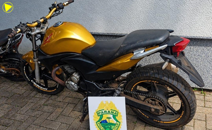 Polícia Militar recupera motocicleta com alerta de furto