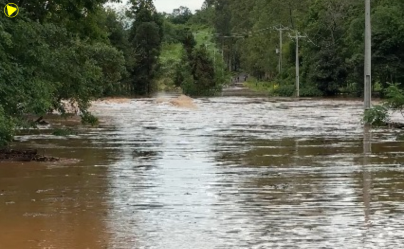 Imagens impressionam com cheia do Rio Capanema
