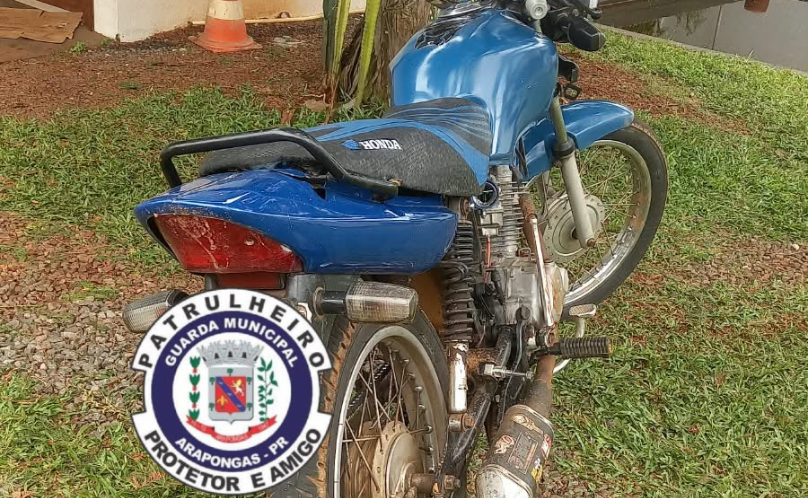 Motocicleta com motor furtado é apreendida e condutor acaba preso