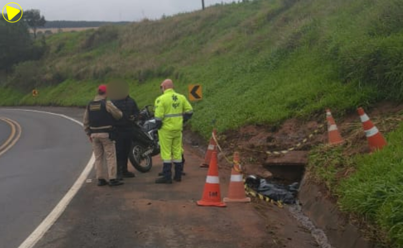 Motociclista de 20 anos morre após queda de moto na PR-151