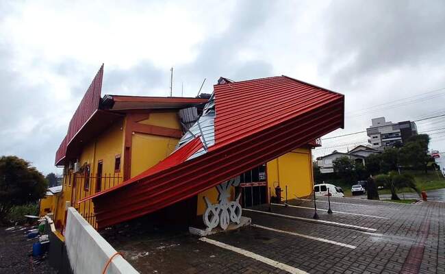 Temporal causa danos na Tri-Fronteira