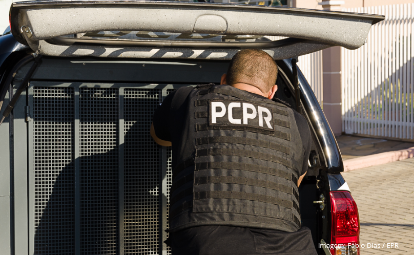 PCPR prende dois masculinos durante ação deflagrada em Campina Grande do Sul