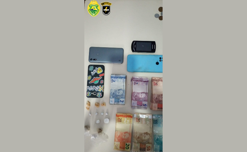 ROCAM prendeu um masculino e uma feminina por tráfico de drogas