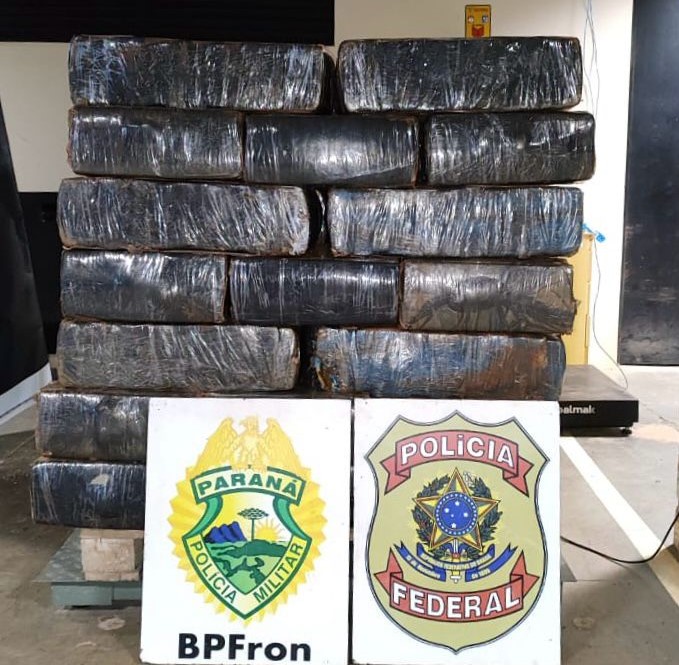 BPFron e NEPOM/PF apreendem mais de 1 tonelada de droga em Iporã 