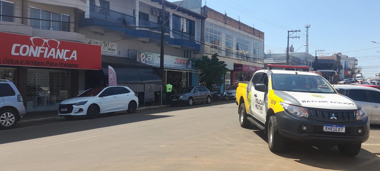 Dionísio Cerqueira: Indivíduo com arma branca e imobilizado pela Polícia