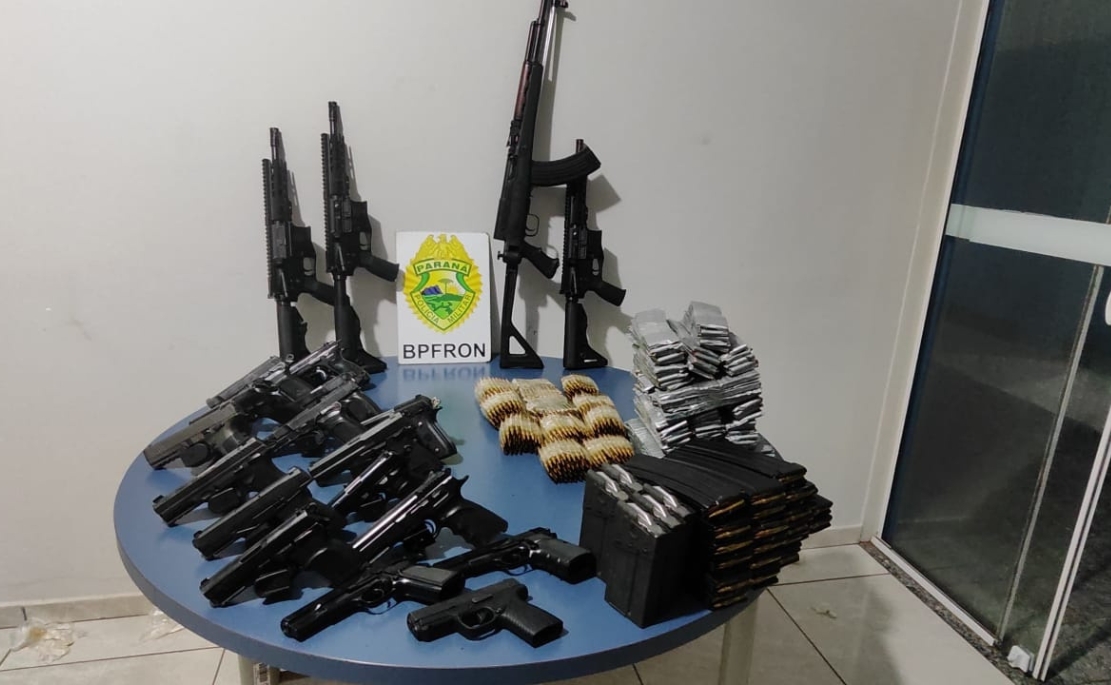 BPFRON apreende grande quantidade de armas e munições em São Miguel do Iguaçu