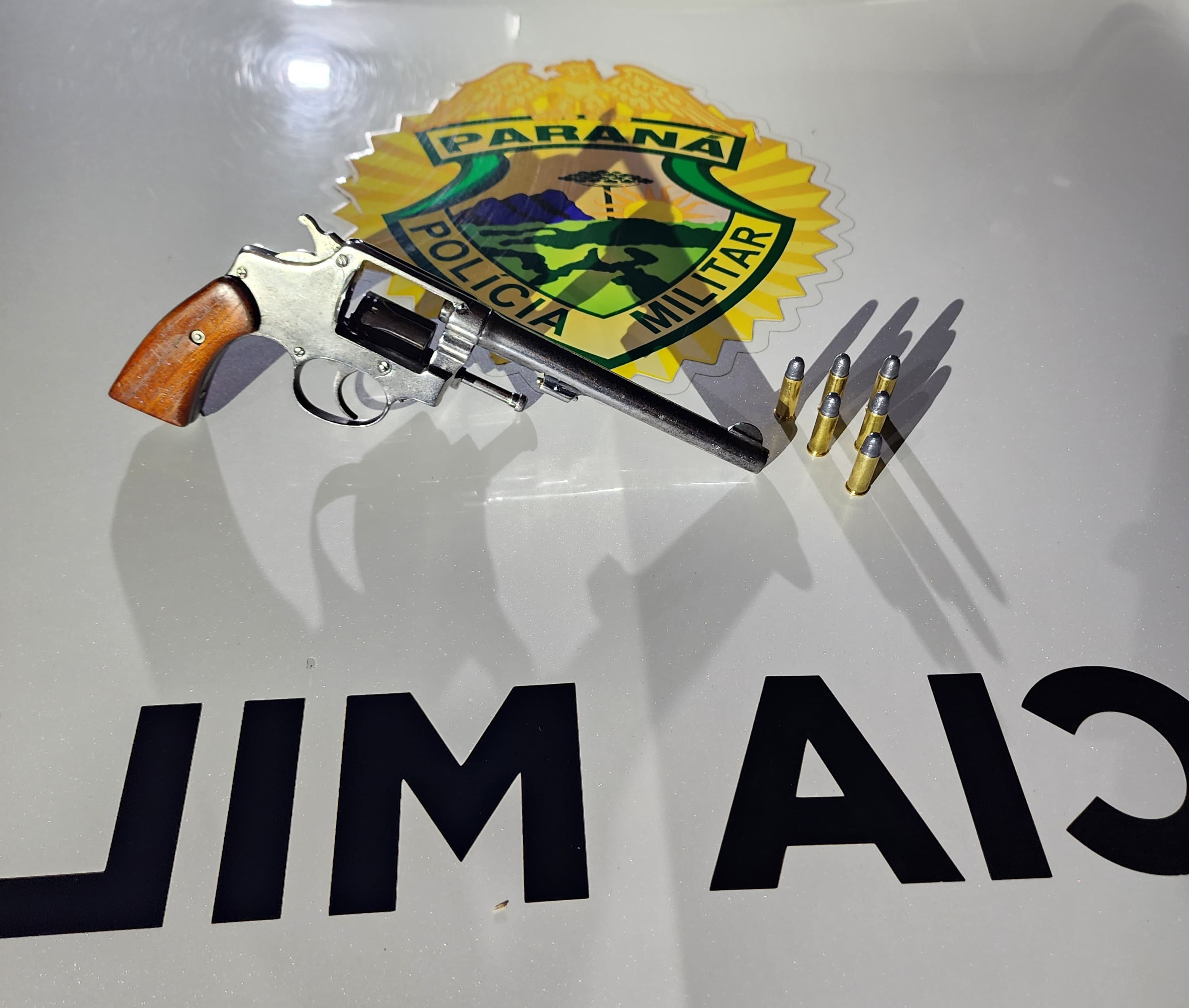 Comércio ilegal de arma de fogo em Francisco Beltrão 