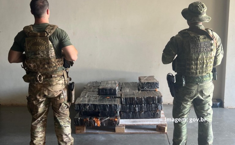 PF e BPFron apreendem 302Kg de maconha em Guaíra