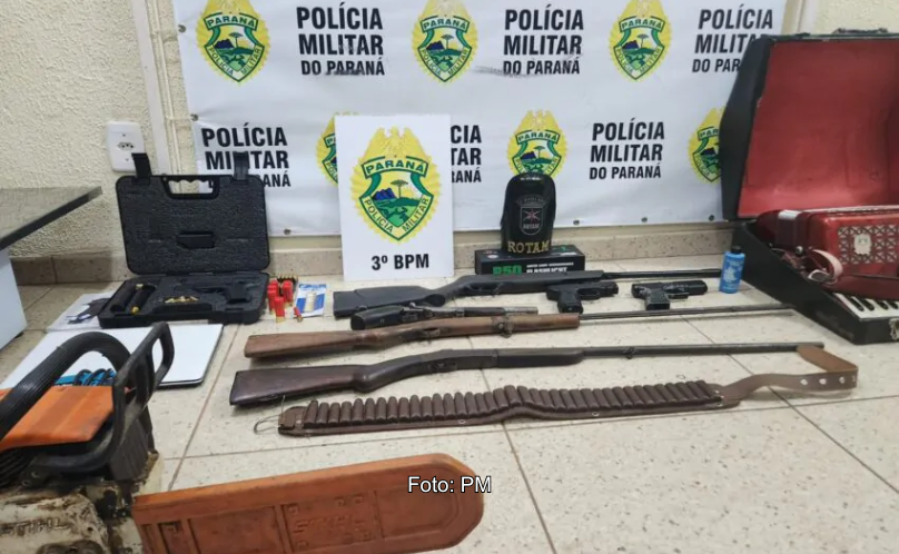Polícia Militar recupera caminhonete, objetos e arma roubados após assalto familiar